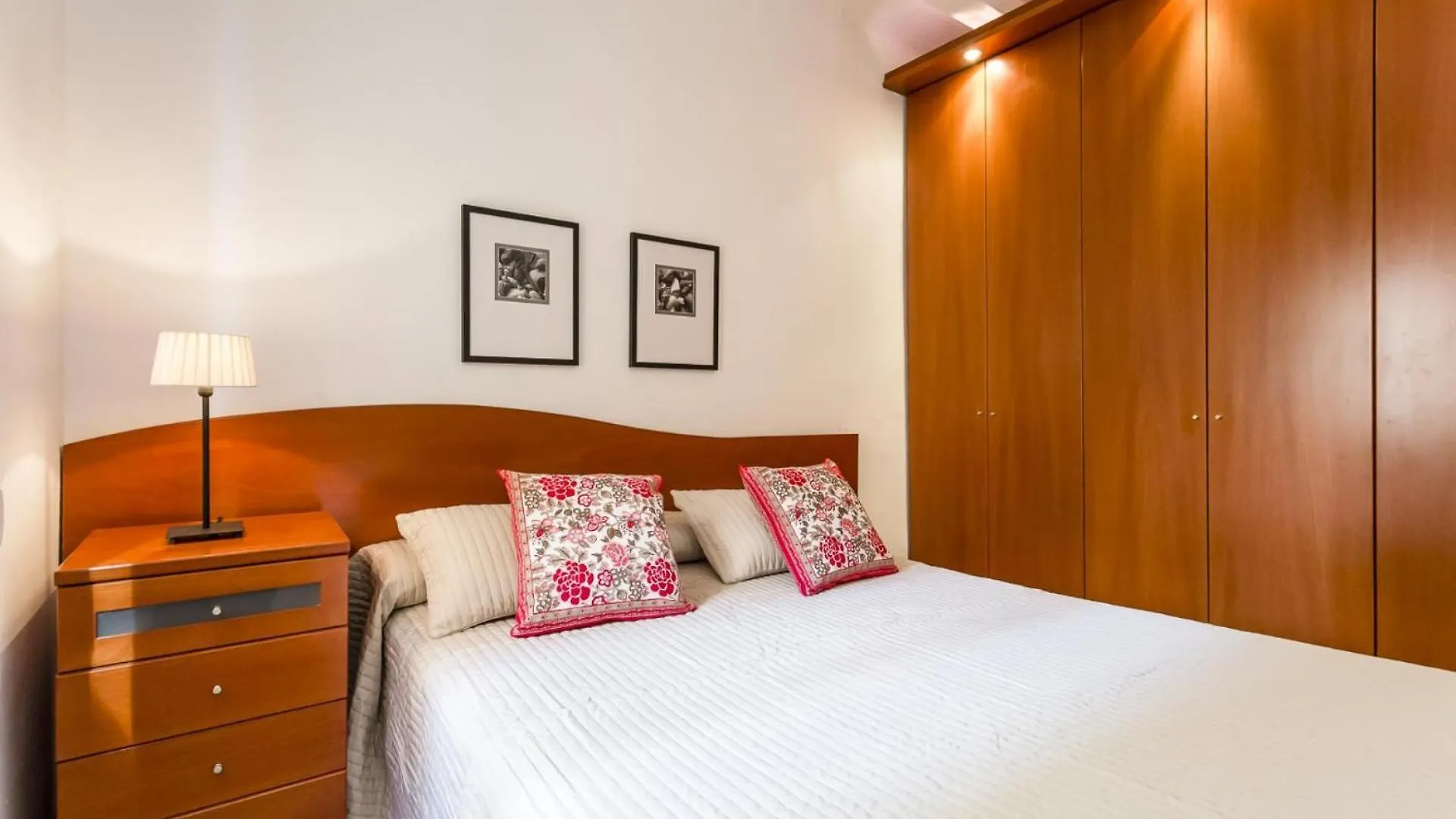 Centrico Apartamento Zona Ramblas 21Y11 Barcelona