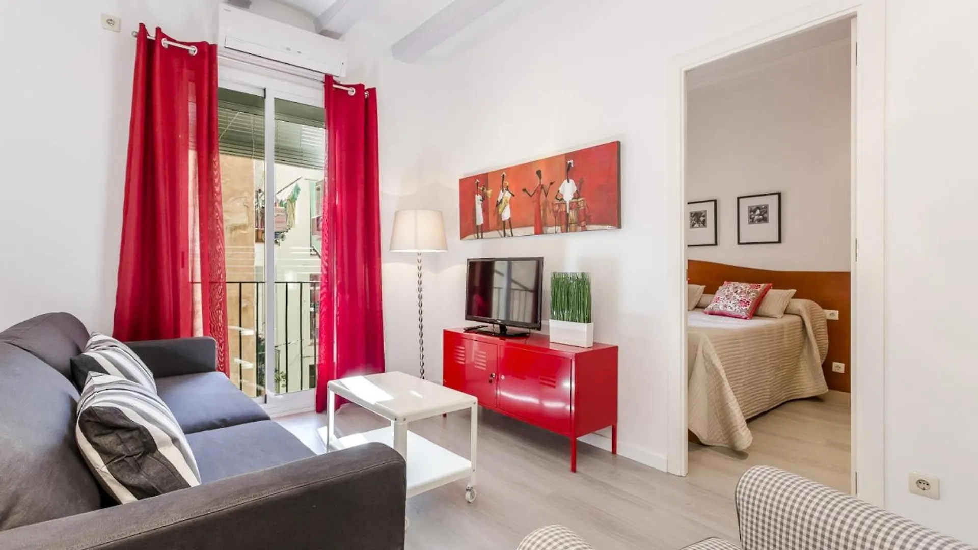 Centrico Apartamento Zona Ramblas 21Y11 Barcelona Spain